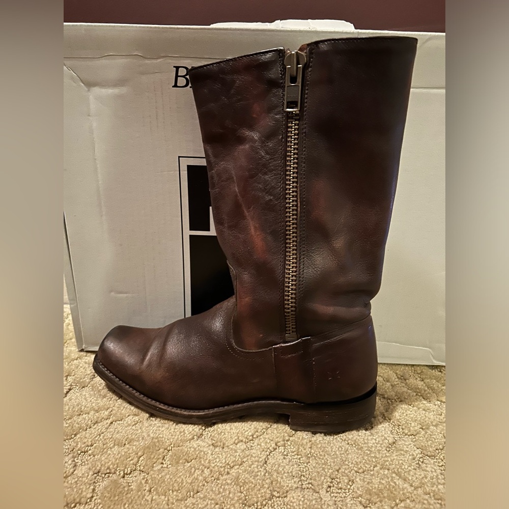 Women’s Frye Moto Boot size 9.5